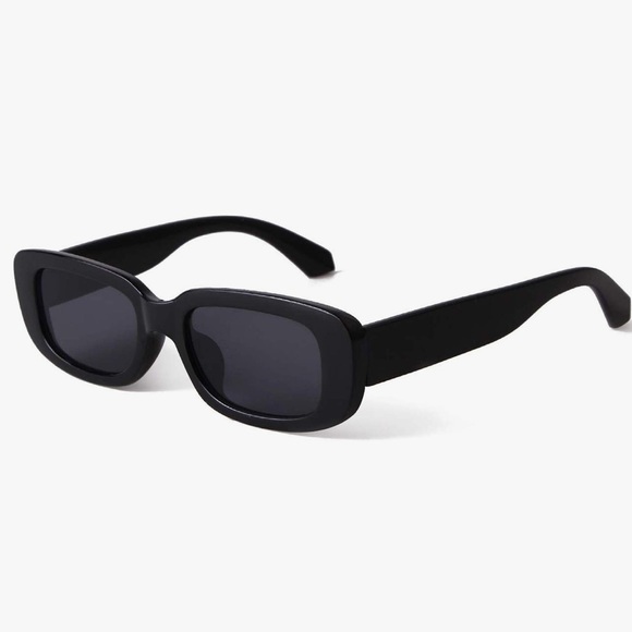 NWOT Retro Square Frame Sunglasses UV400 Protection - Black - Picture 2 of 3